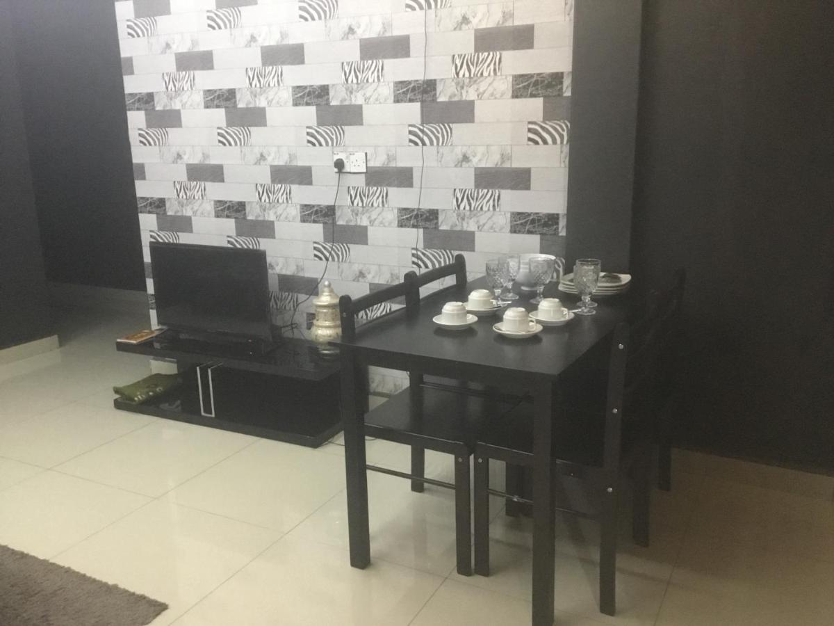 Ipoh Apartment Екстериор снимка